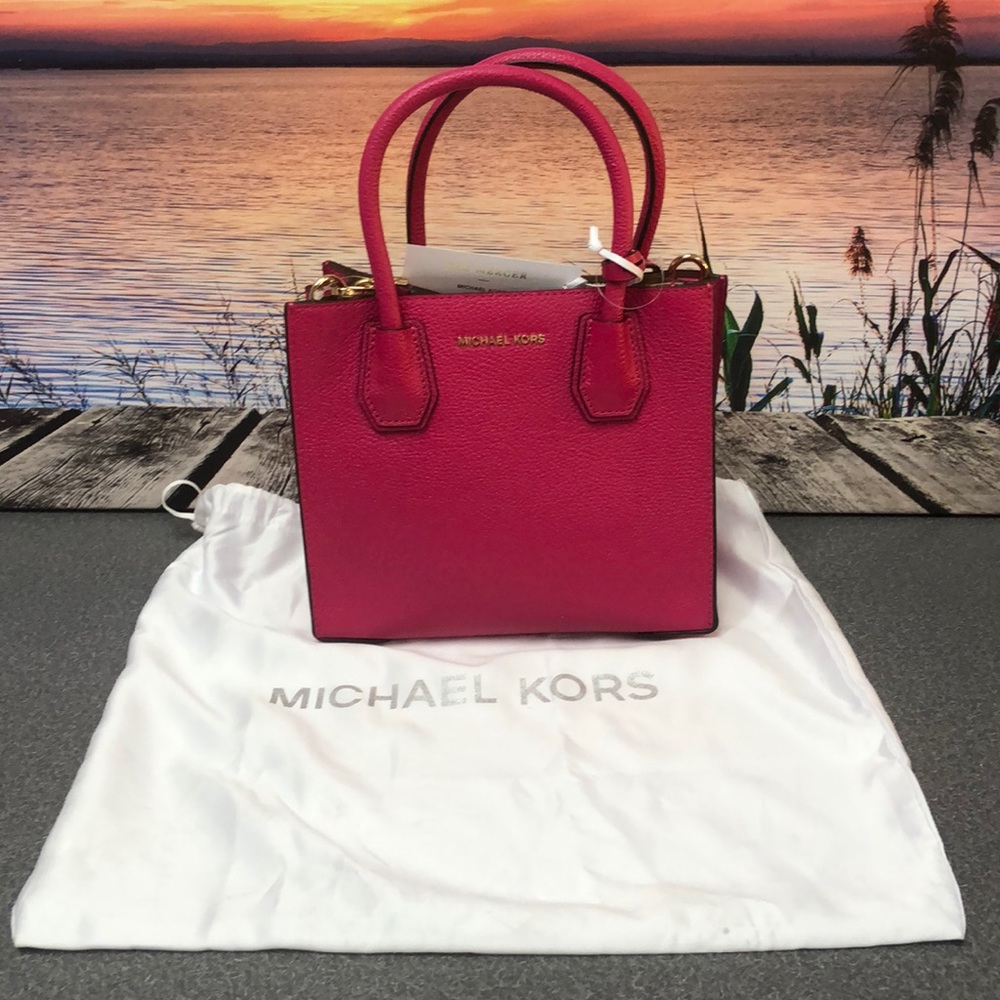 Michael Kors MD Messenger Leather Ultra Pink